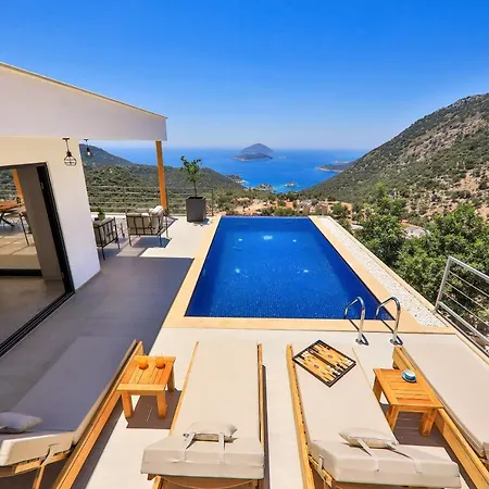 Pastoral Villa